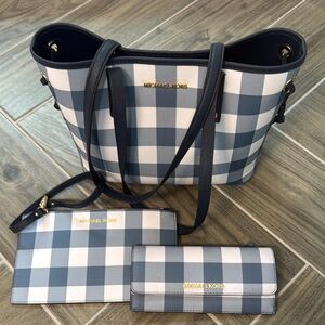 MICHAEL Michael Kors Blue and White Shoulder Bags NWOT